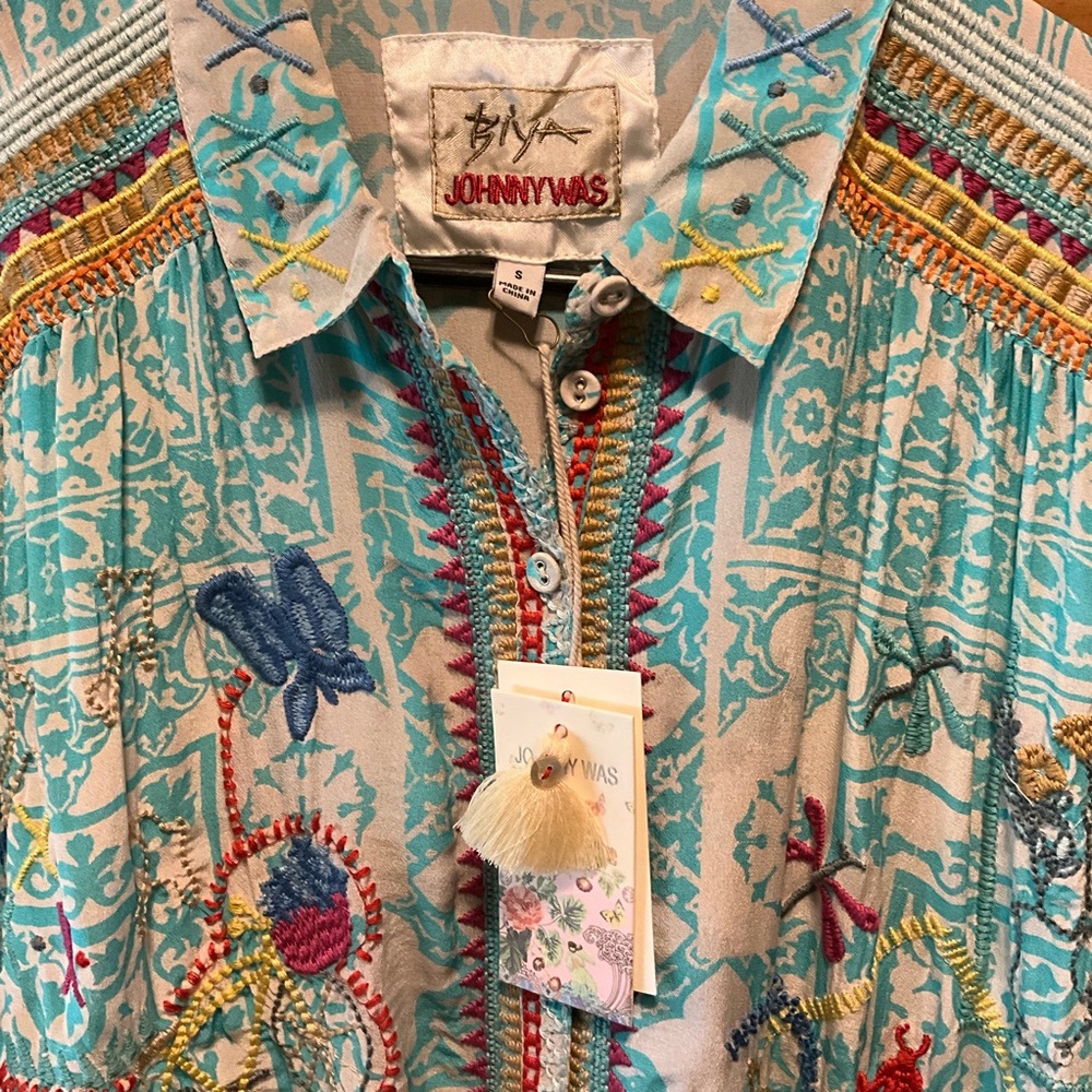 NWT Johnny Was Biya Dionne Silk Blouse Waterscape - Picture 10 of 10